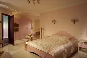 Петровский особняк 13